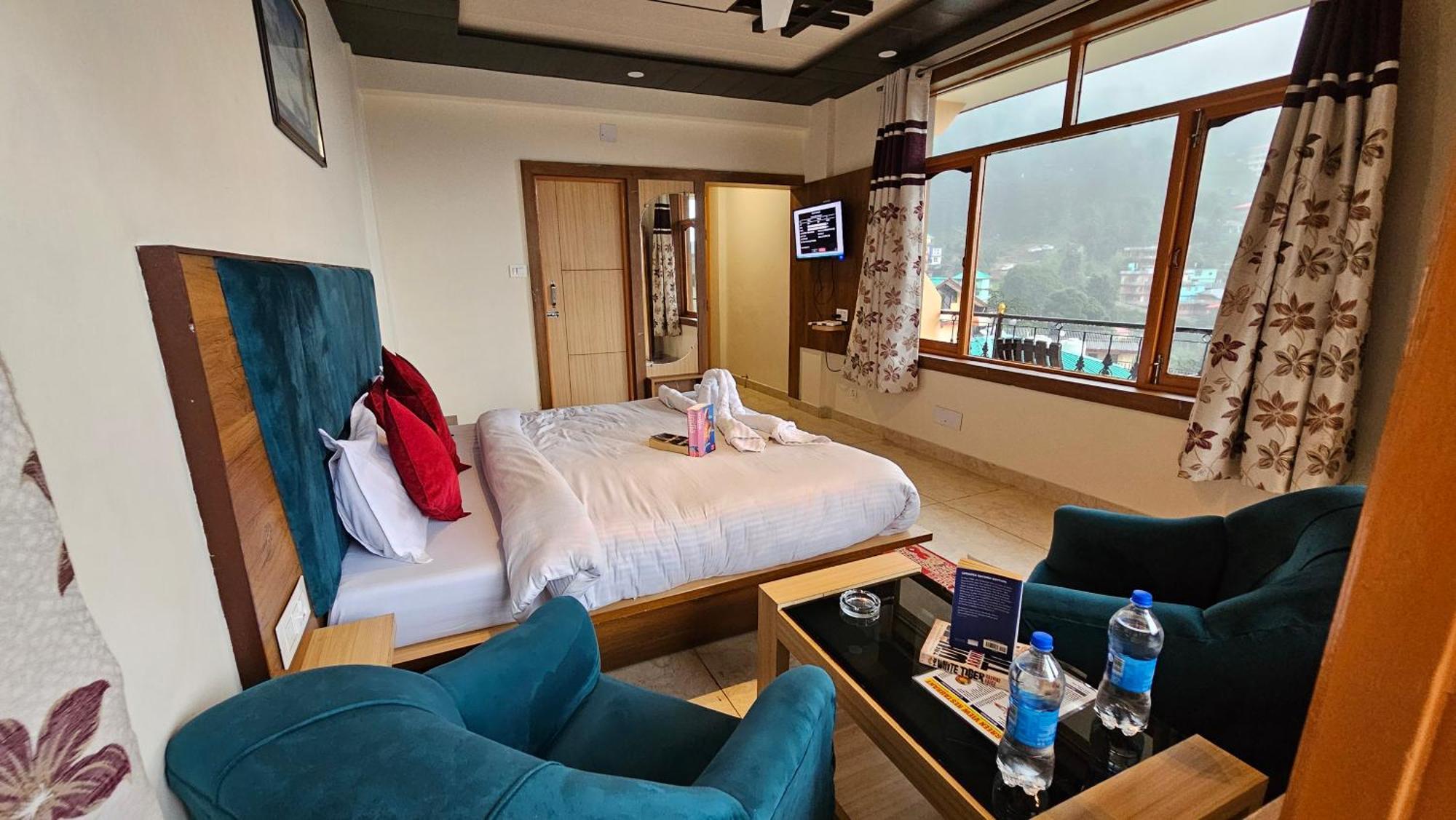 Green View Hotel And Restaurant McLeod Ganj Bagian luar foto