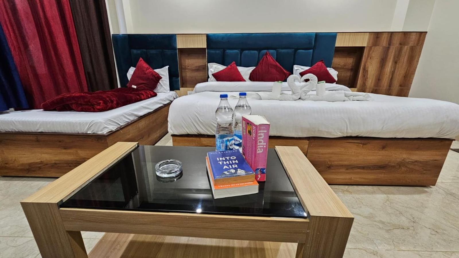 Green View Hotel And Restaurant McLeod Ganj Bagian luar foto