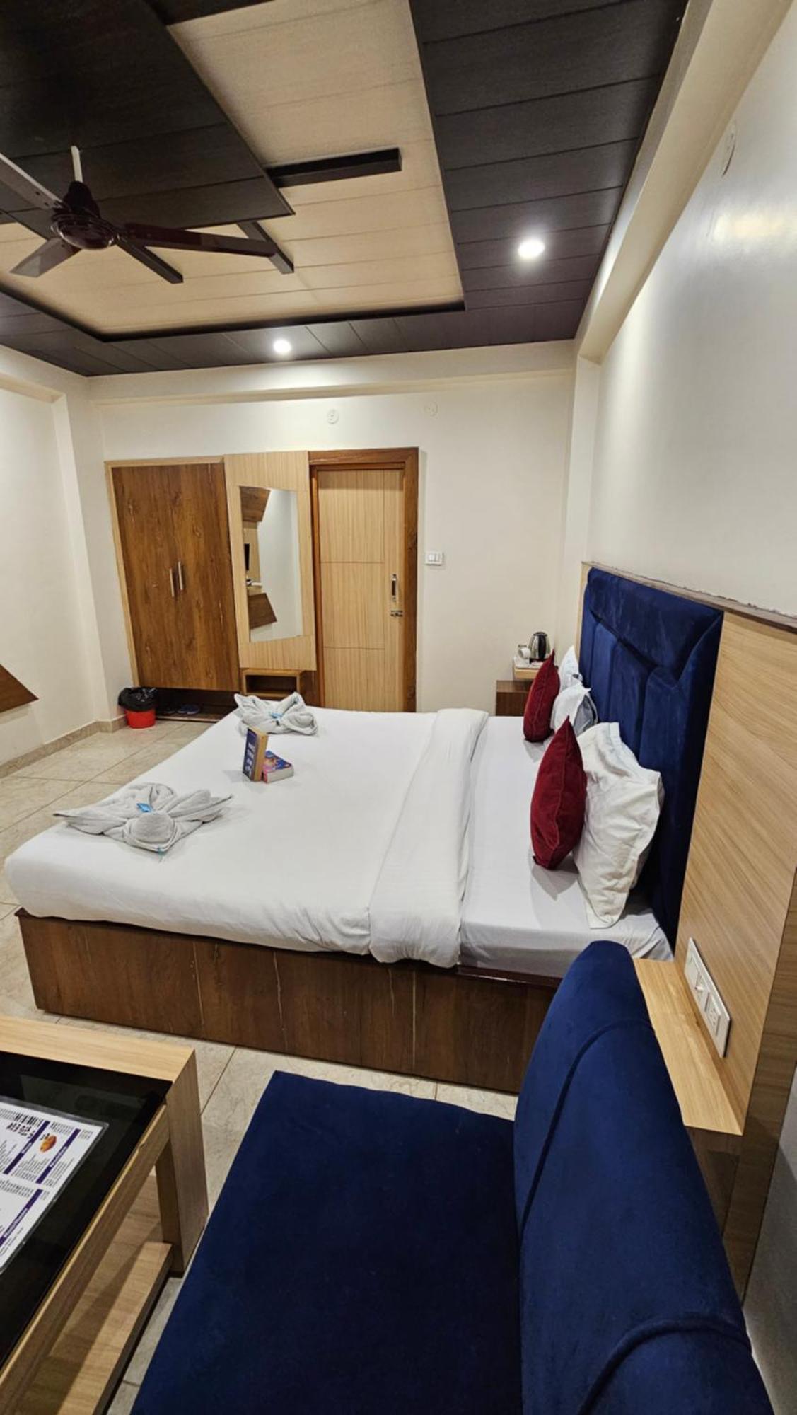 Green View Hotel And Restaurant McLeod Ganj Bagian luar foto